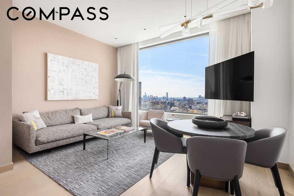 25 West 28th Street, Unit PH42B photo 2