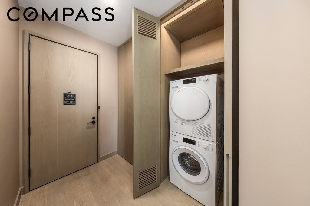 25 West 28th Street, Unit PH42B photo 10