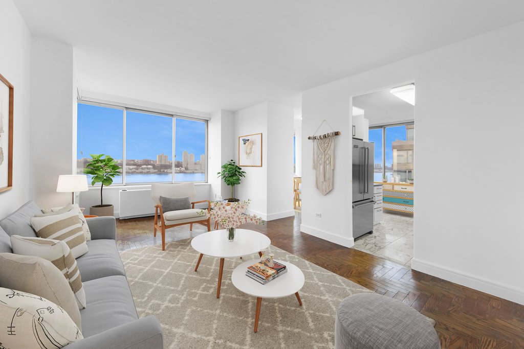 200 Riverside Boulevard, Unit 7A photo 2
