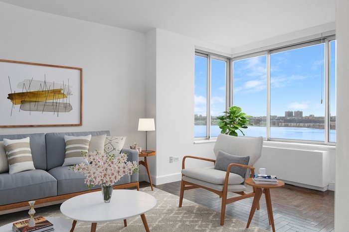 200 Riverside Boulevard, Unit 7A photo 3