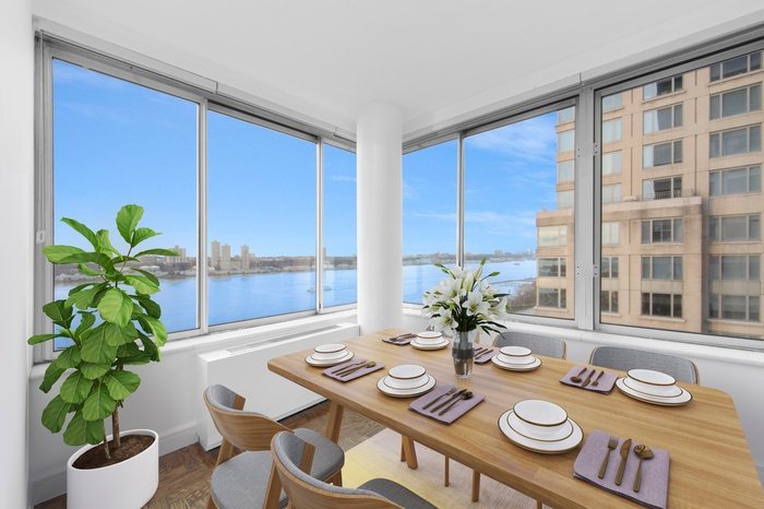 200 Riverside Boulevard, Unit 7A photo 7