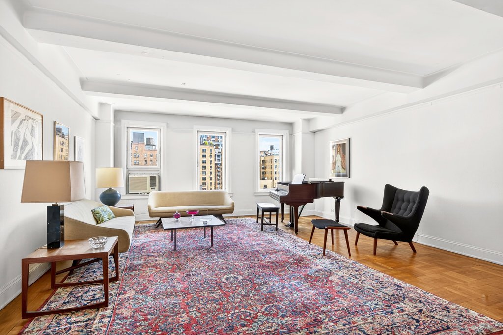 118 Riverside Drive, Unit 12A