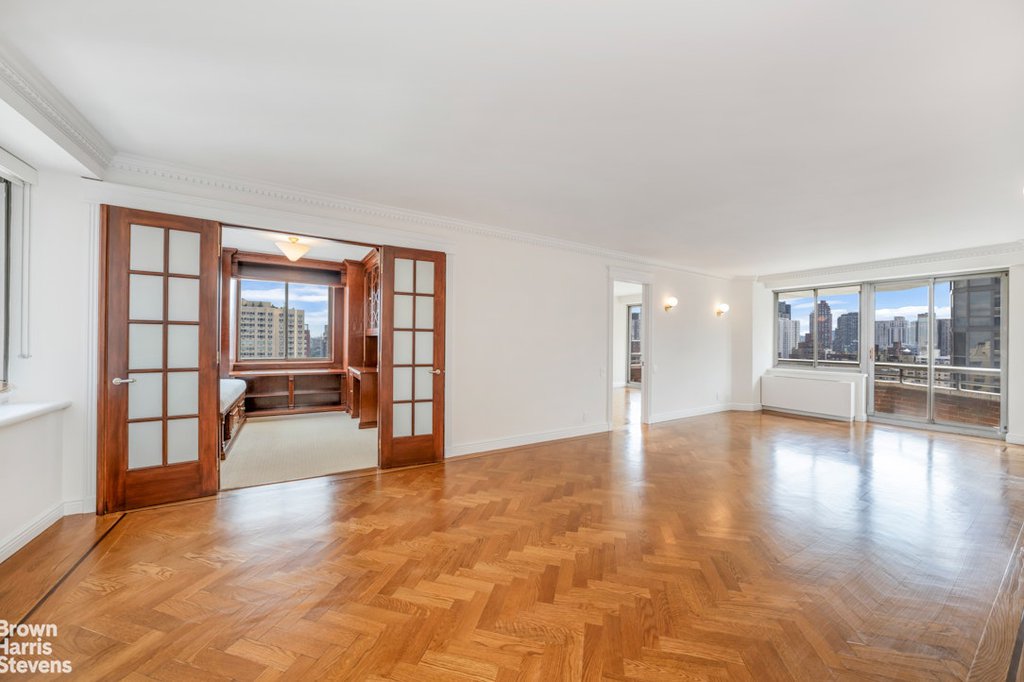 401 East 84th Street, Unit 16A
