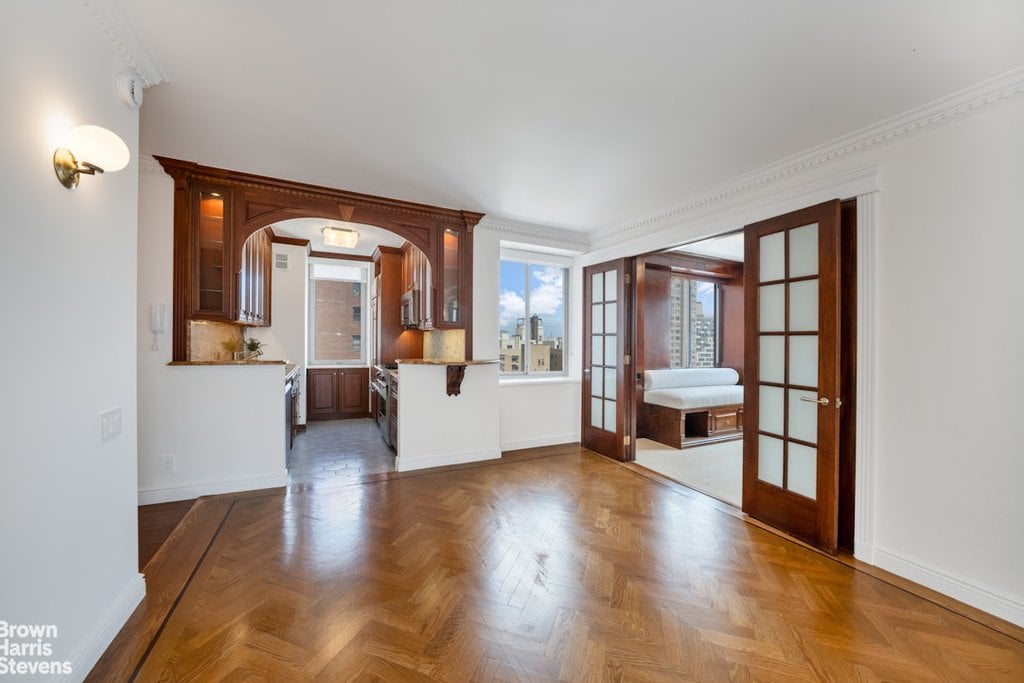 401 East 84th Street, Unit 16A photo 9