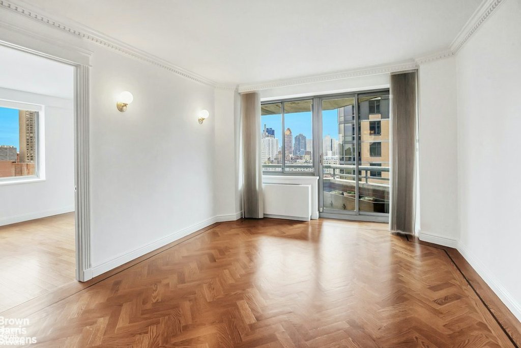 401 East 84th Street, Unit 16A photo 22