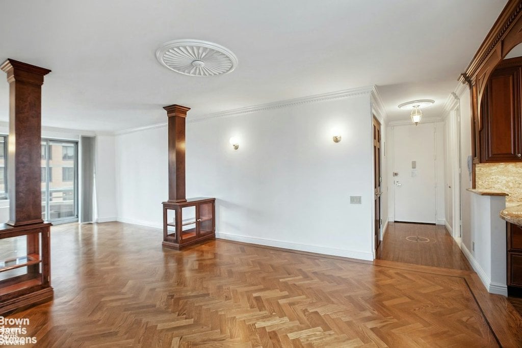 401 East 84th Street, Unit 16A photo 23