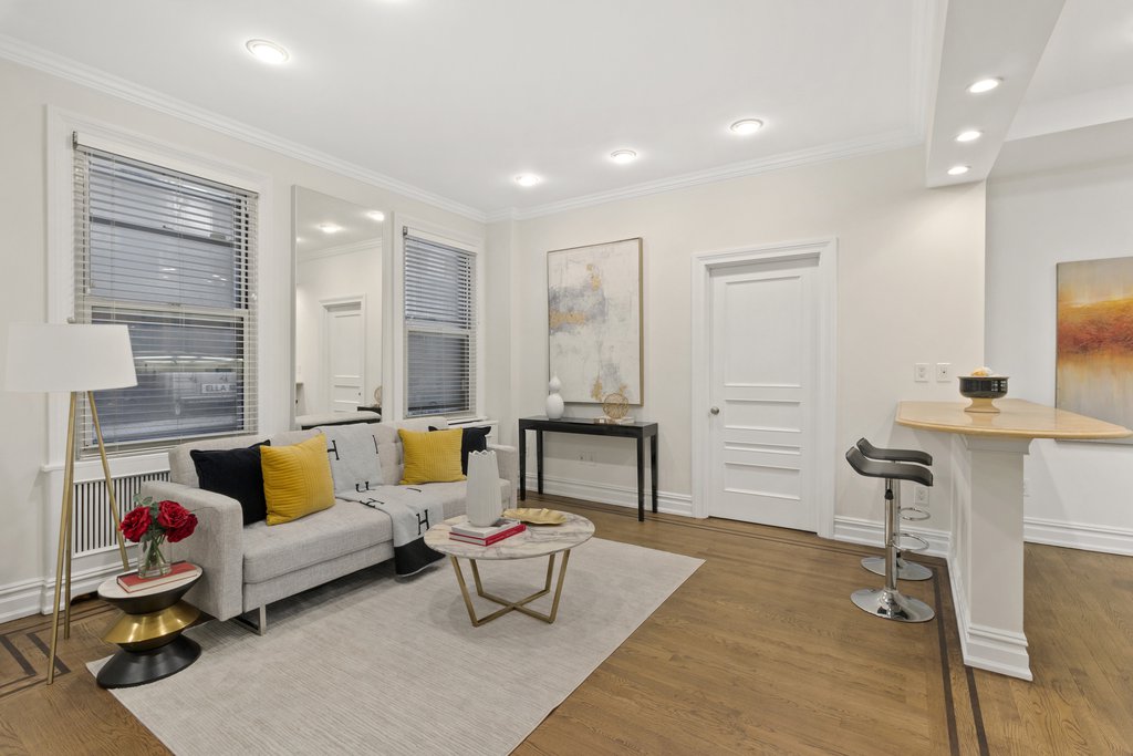 171 West 57th Street, Unit 2A photo 2