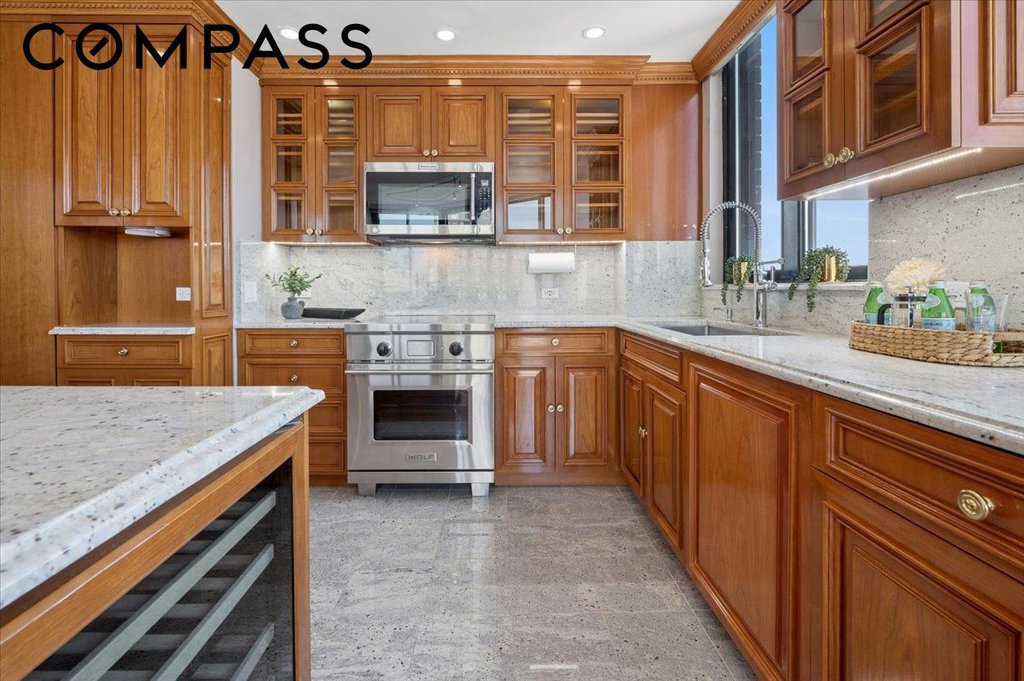 304 East 65th Street, Unit PHB/D photo 6