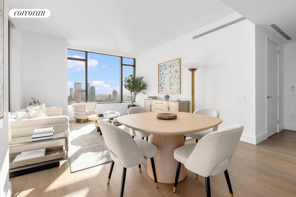430 East 58th Street, Unit 36A photo 2