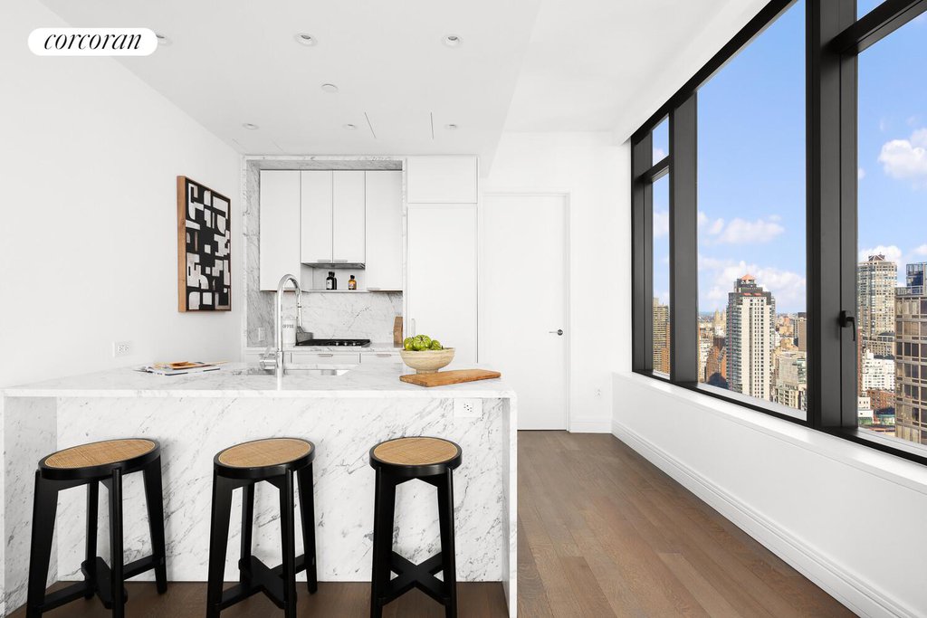 430 East 58th Street, Unit 36A photo 4