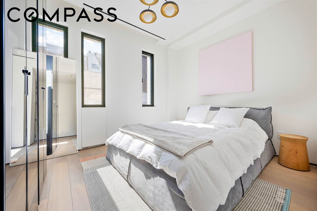 455 West 19th Street, Unit 6S photo 6