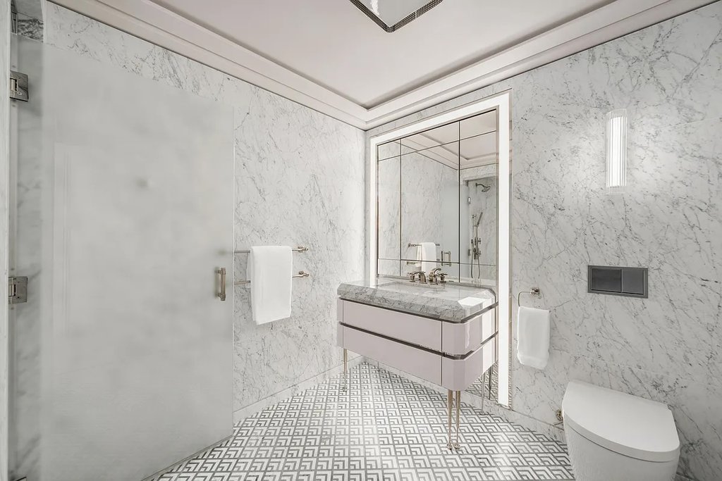303 Park Avenue, Unit 1918 photo 6