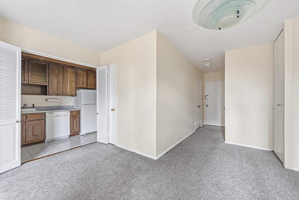 303 East 57th Street, Unit 23K photo 9