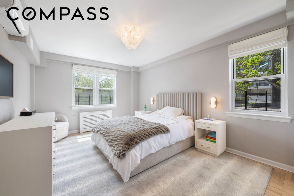 3725 Henry Hudson Parkway West, Unit 3DE photo 11