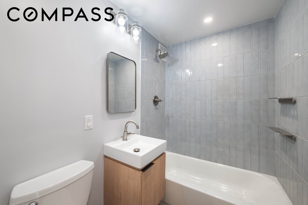 3725 Henry Hudson Parkway West, Unit 3DE photo 15