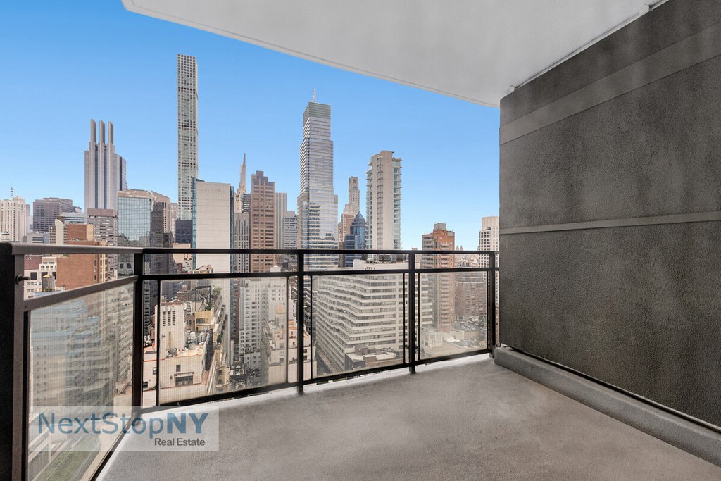 303 East 57th Street, Unit 26E photo 8