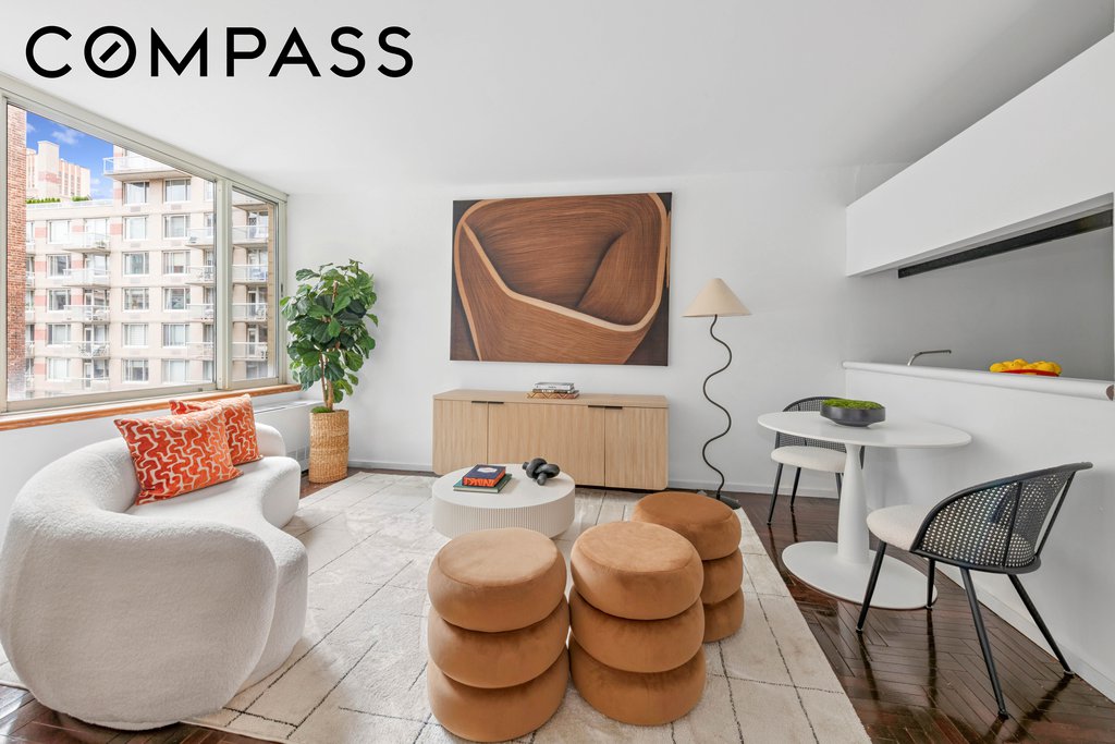 2373 Broadway, Unit 1009