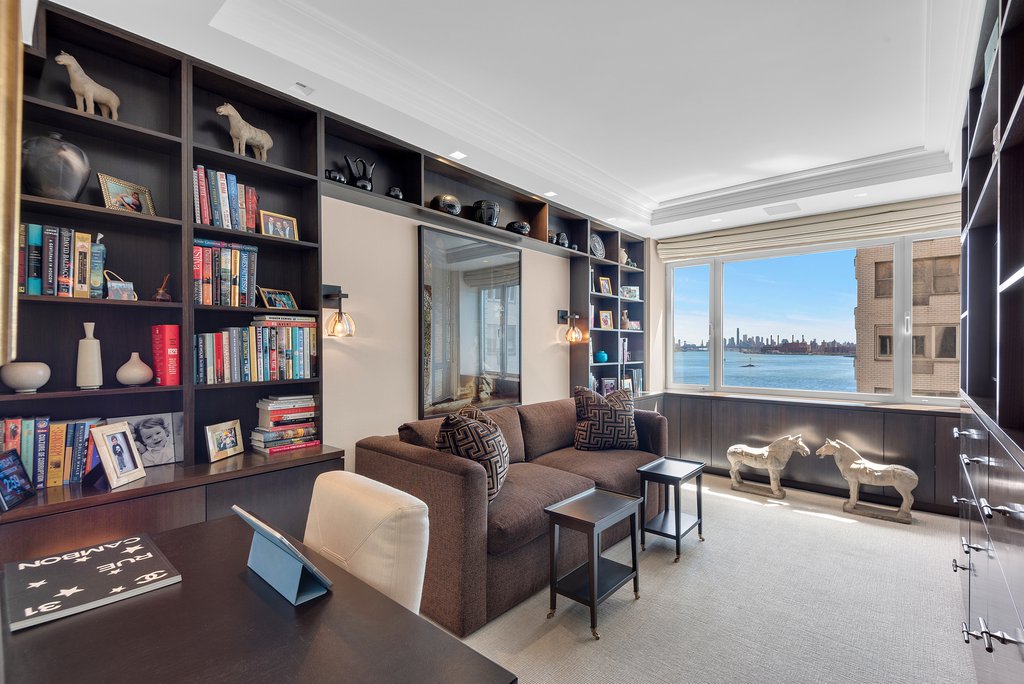 45 Sutton Place South, Unit 11F photo 6