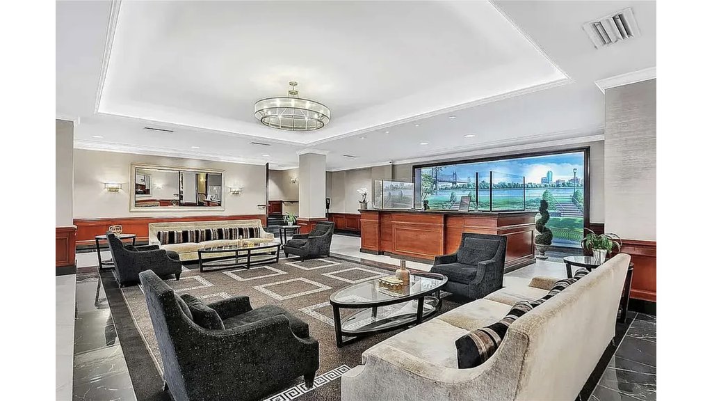45 Sutton Place South, Unit 11F photo 18
