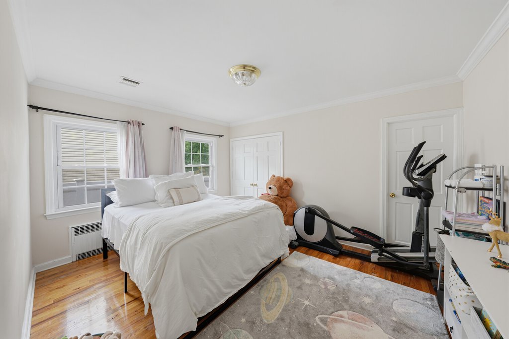 1142 Bay 25th Street – For Sale photo 10