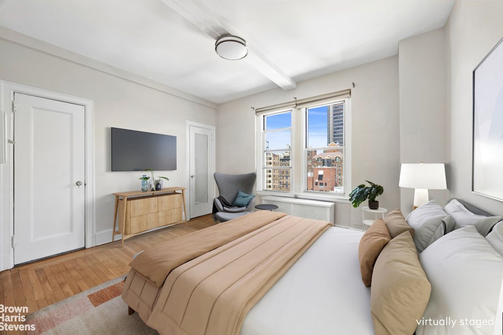 17 East 96th Street, Unit 12D photo 4