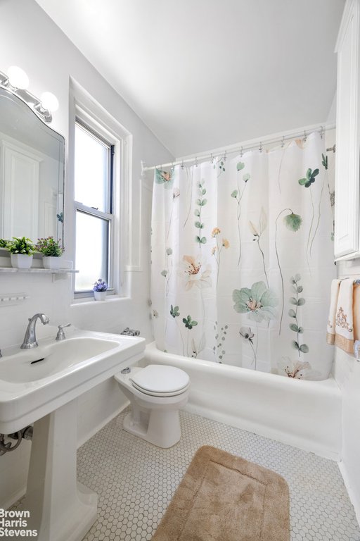 17 East 96th Street, Unit 12D photo 10