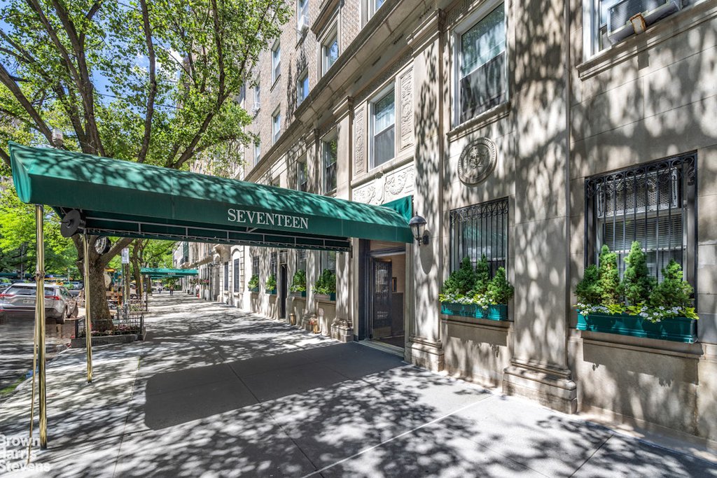 17 East 96th Street, Unit 12D photo 14