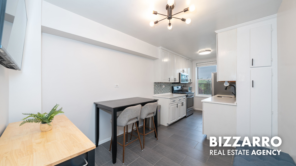 3200 Netherland avenue, Unit 1K