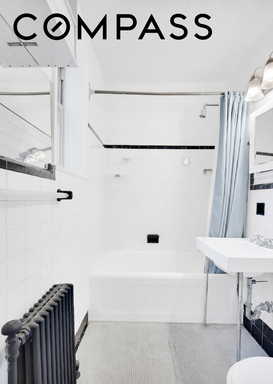 48-10 43rd Street, Unit 5J photo 4