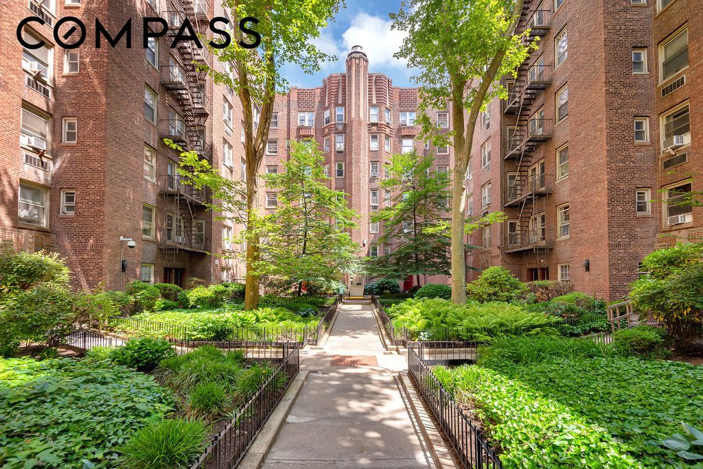 48-10 43rd Street, Unit 5J photo 5