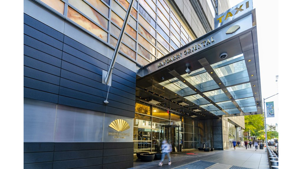 25 Columbus Circle, Unit 56D photo 28