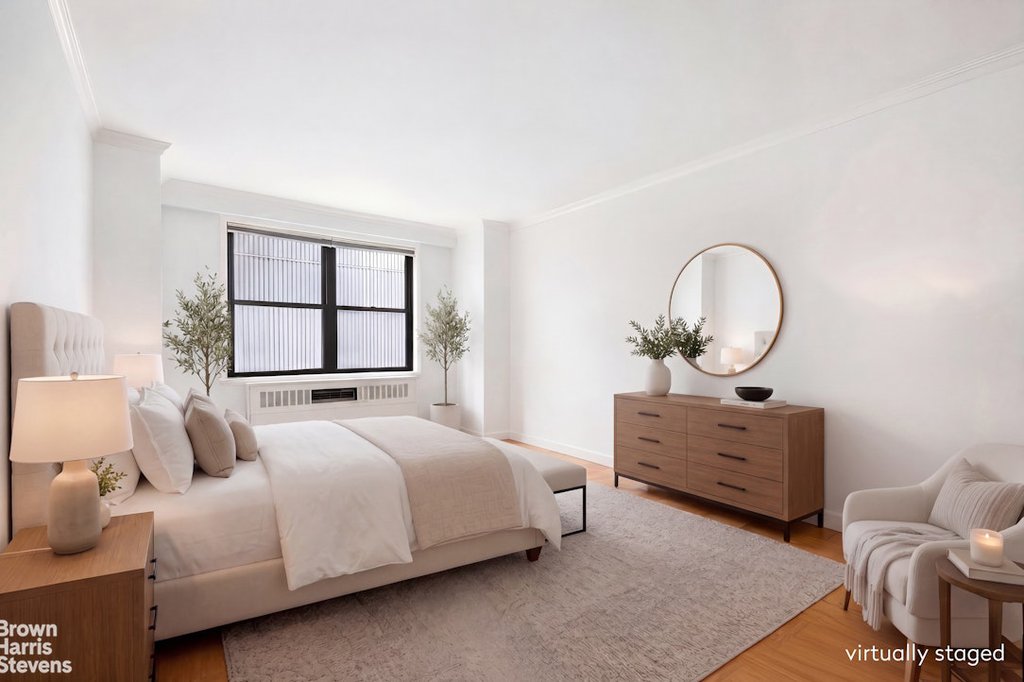 330 Third Avenue, Unit 9B photo 2