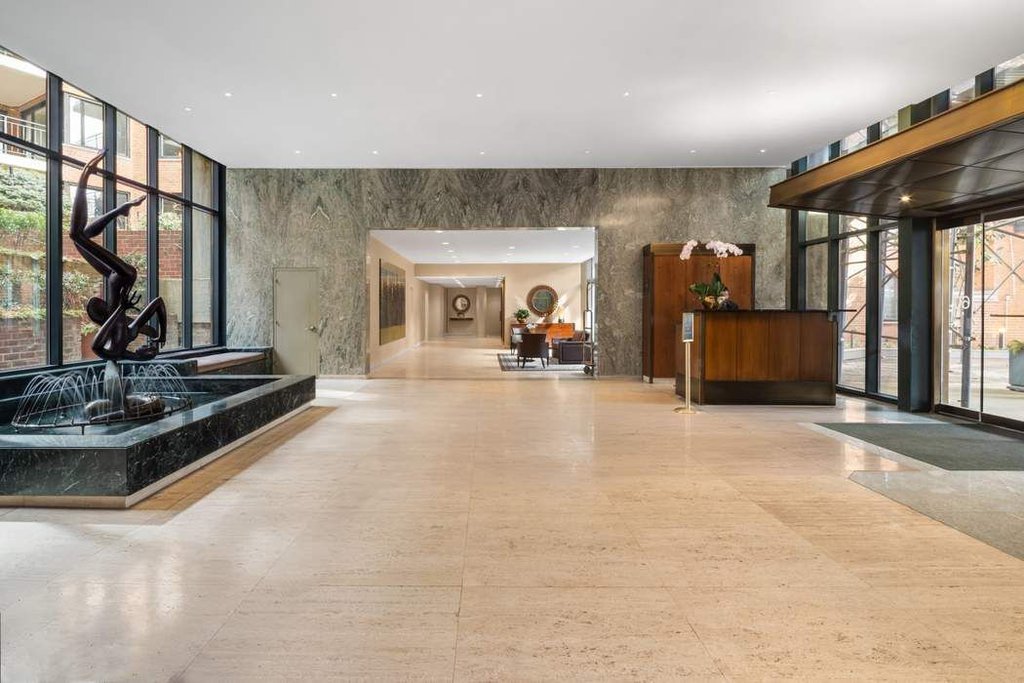 60 Sutton Place South, Unit 3BS photo 9