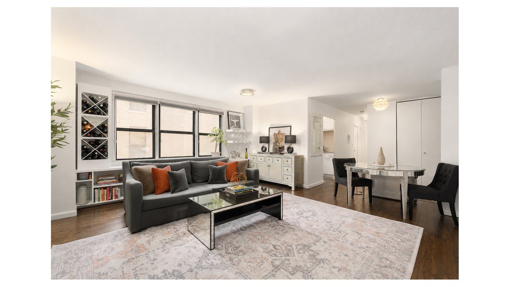 201 East 28th Street, Unit 7R