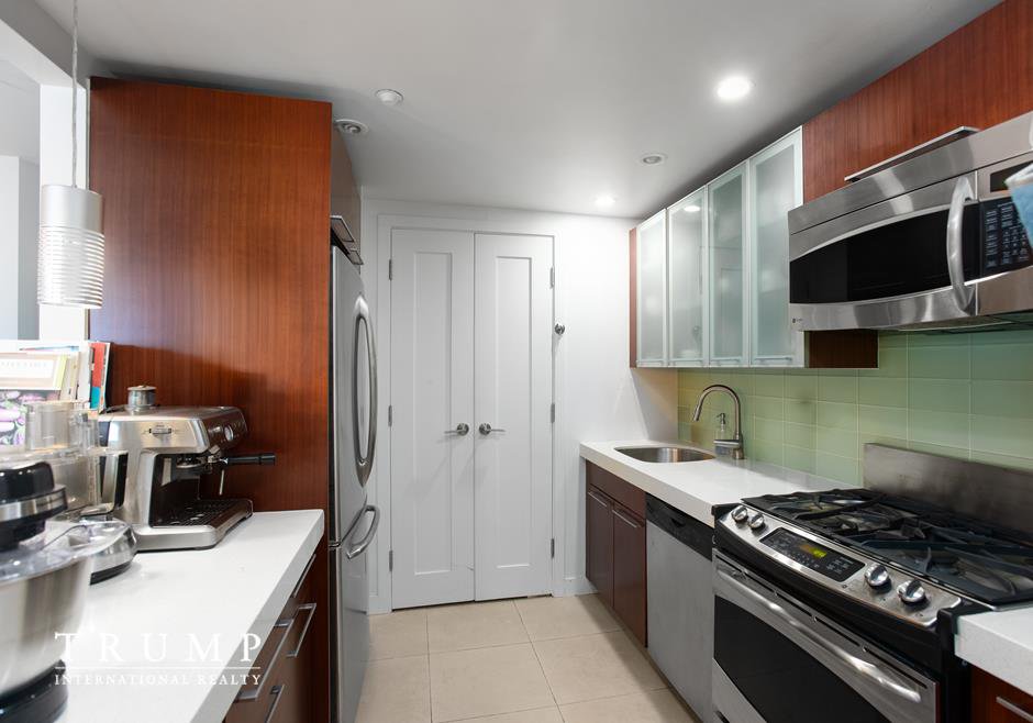 301 West 115th Street, Unit 8H photo 3