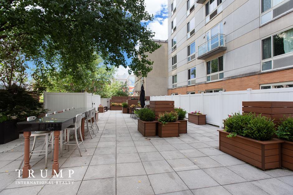301 West 115th Street, Unit 8H photo 14