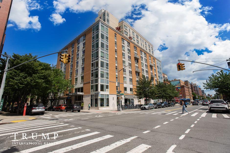 301 West 115th Street, Unit 8H photo 17