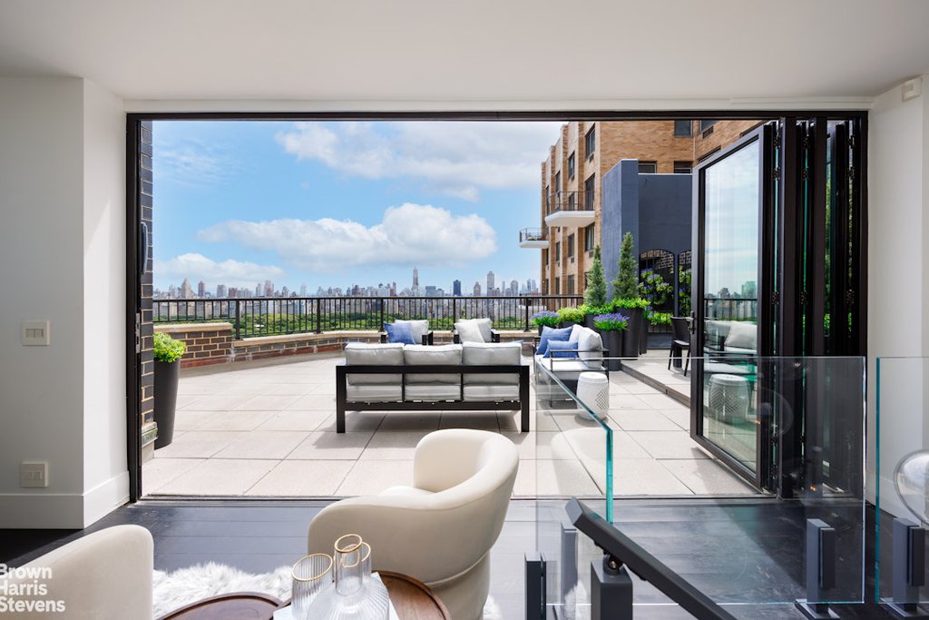 22 West 66th Street, Unit PH photo 8