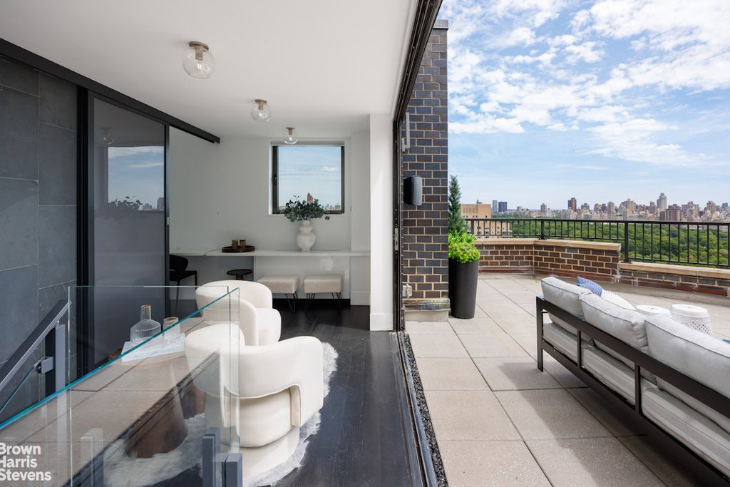 22 West 66th Street, Unit PH photo 9