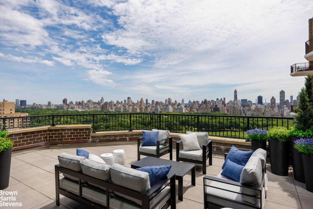 22 West 66th Street, Unit PH photo 12
