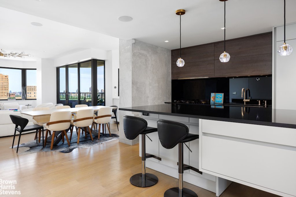 22 West 66th Street, Unit PH photo 23