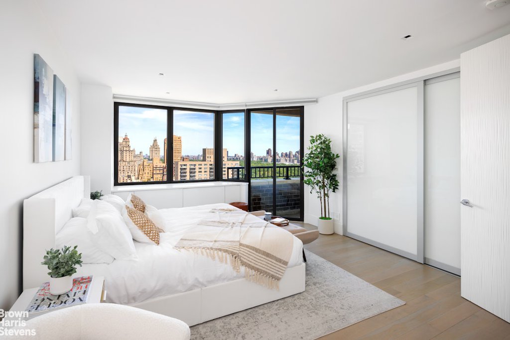 22 West 66th Street, Unit PH photo 30