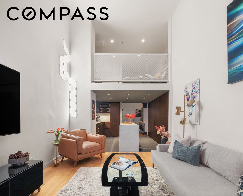 67 East 11th Street, Unit 309 photo 2
