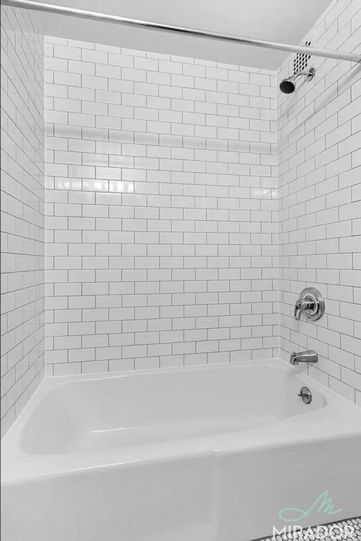 132 East 45th Street, Unit 8F photo 8