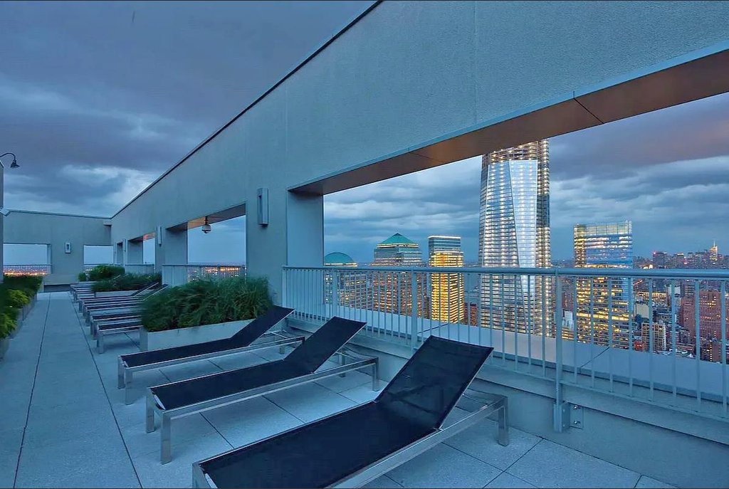 123 Washington Street, Unit 45H photo 16