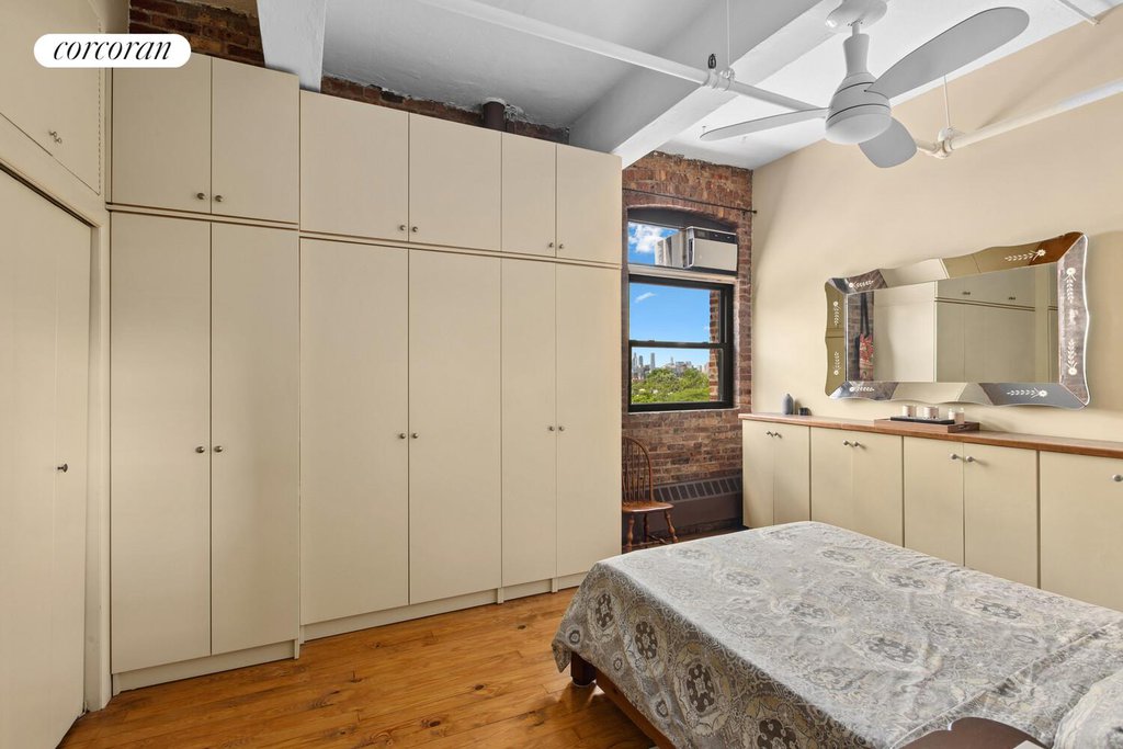 443 12th Street, Unit 4B photo 6