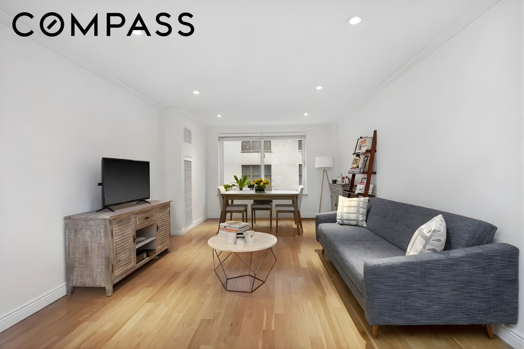 106 Central Park South, Unit 7O