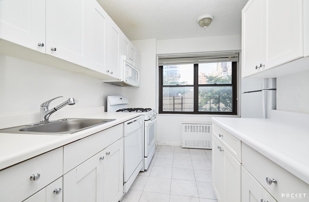 345 East 80th Street, Unit 6B photo 6