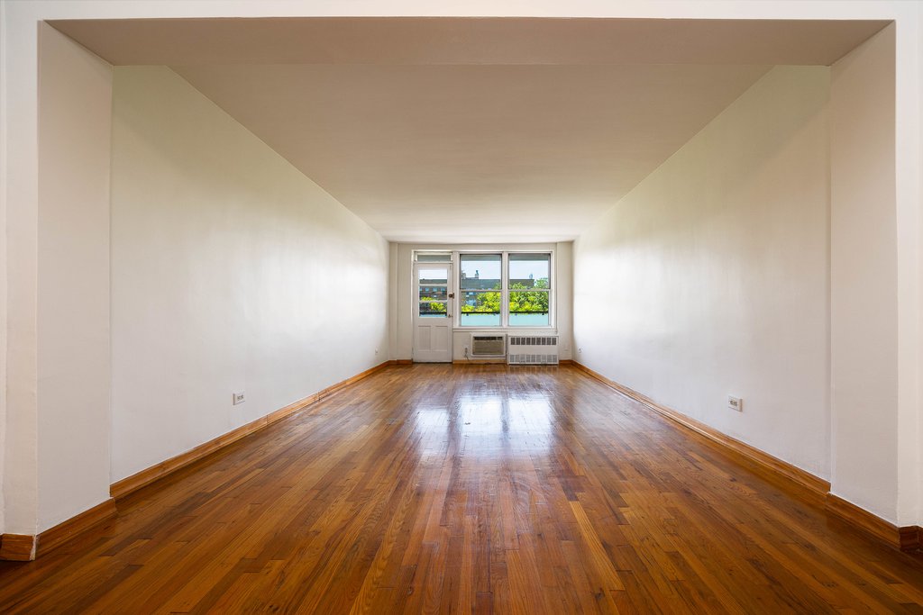 525 Ocean Parkway, Unit 4A photo 9
