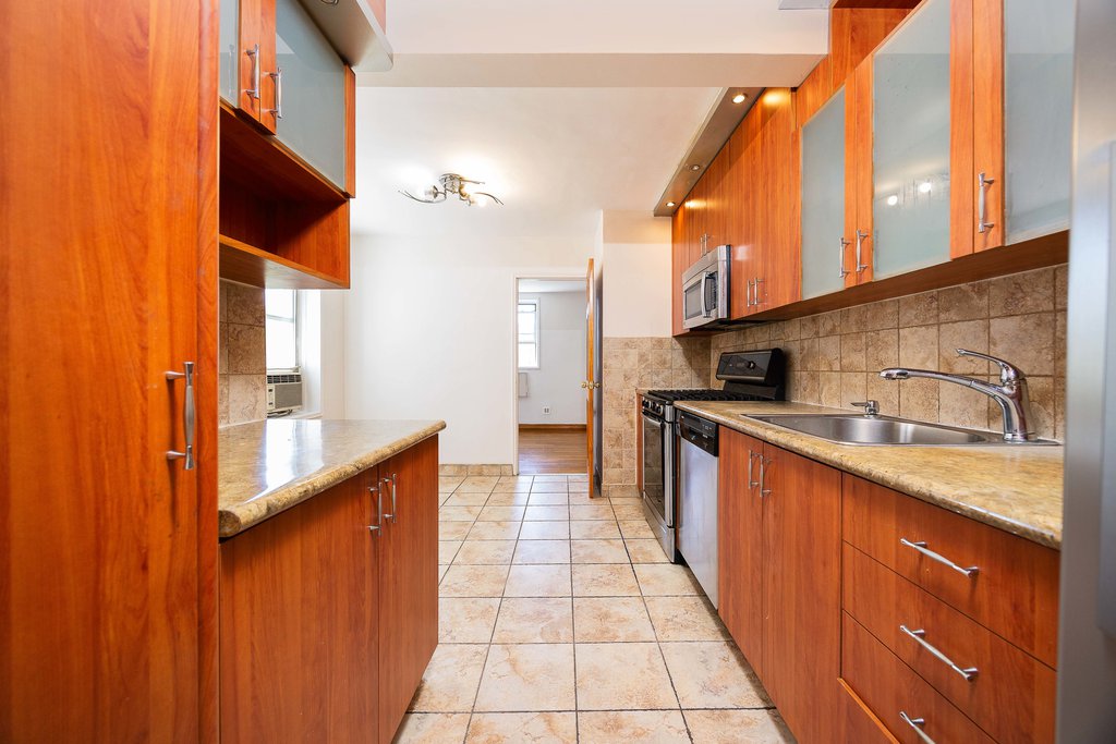 525 Ocean Parkway, Unit 4A photo 17